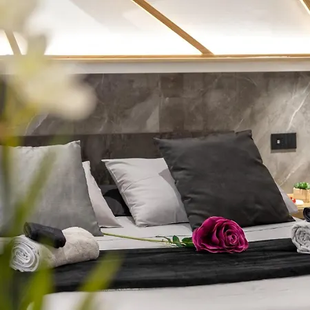 بيت ضيافة Saige Holidays 4*