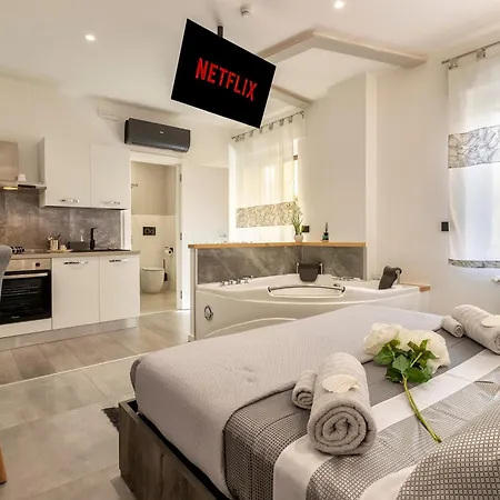 Pensjonat Saige Holidays 4*